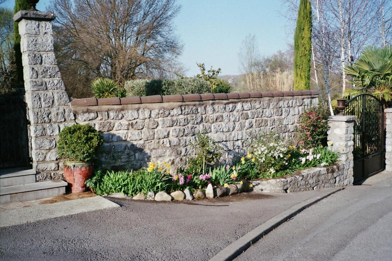 Appartamento L'oustalè RUOMS Esterno foto